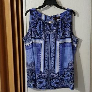 Sleeveless blouse